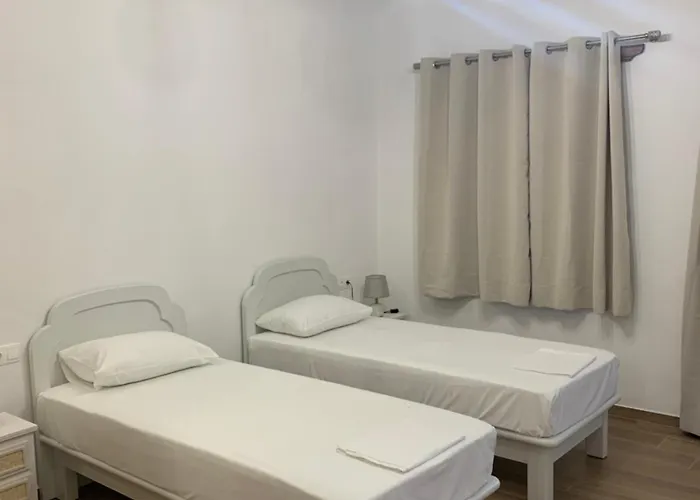 Patmos Maria سكالا